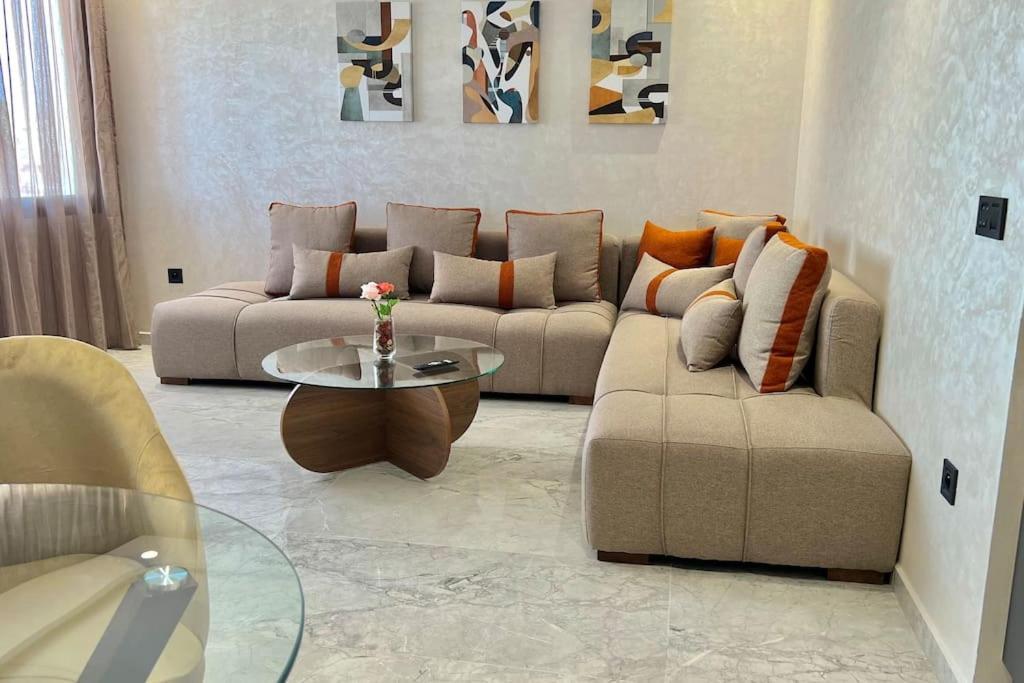 S18 Moderne En Centre-ville Proche Maarif, Bourgogne & Corniche Casablanca