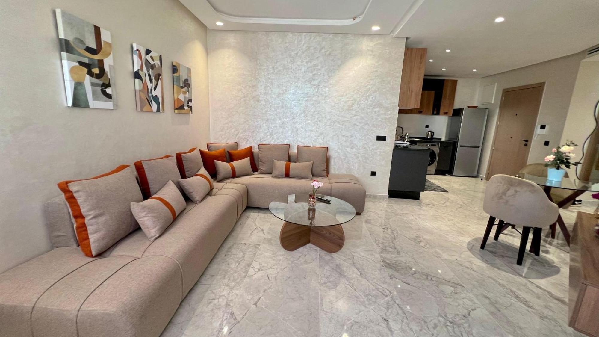 Apartamento S18 Entre Maarif, Bourgogne & Corniche *